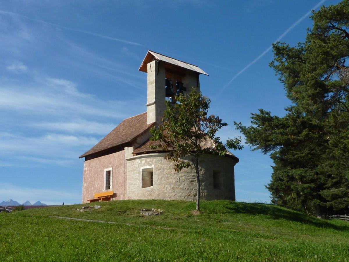 Gasthof St. Ulrich Meltina Exteriör bild